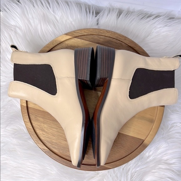 SAM EDELMAN l Thelma Chelsea Tan Ankle Boot Square Toe Elastic Side Panels Sz. 6 - Picture 11 of 13